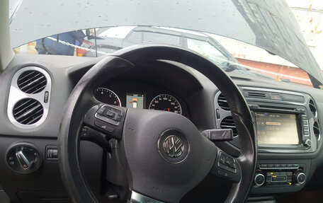 Volkswagen Tiguan I, 2012 год, 1 700 000 рублей, 4 фотография