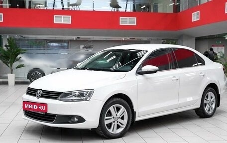 Volkswagen Jetta VI, 2013 год, 1 097 000 рублей, 5 фотография
