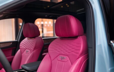 Bentley Bentayga I, 2025 год, 44 500 000 рублей, 20 фотография