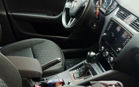 Skoda Octavia, 2018 год, 1 900 000 рублей, 10 фотография