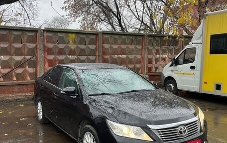 Toyota Camry, 2014 год, 1 220 000 рублей, 2 фотография