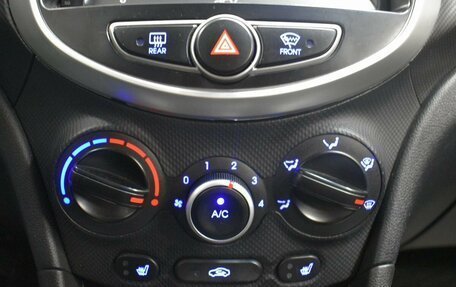 Hyundai Solaris II рестайлинг, 2013 год, 699 000 рублей, 11 фотография