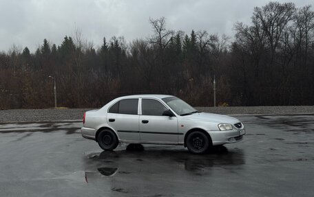 Hyundai Accent II, 2005 год, 310 000 рублей, 2 фотография