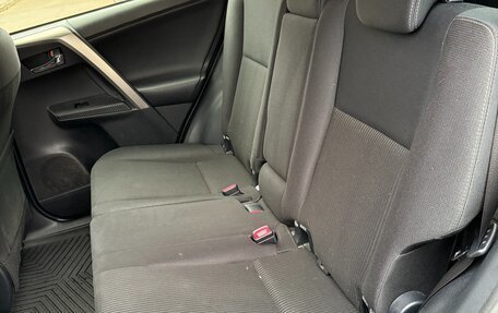 Toyota RAV4, 2013 год, 1 580 000 рублей, 6 фотография