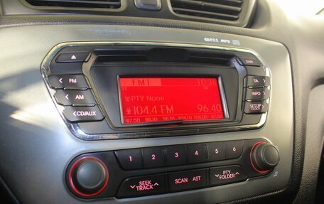 KIA Rio III рестайлинг, 2014 год, 699 000 рублей, 12 фотография