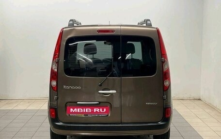 Renault Kangoo II рестайлинг, 2013 год, 549 000 рублей, 3 фотография