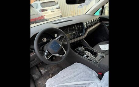 Volkswagen Touareg III, 2025 год, 8 500 000 рублей, 4 фотография