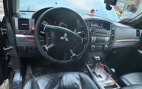 Mitsubishi Pajero IV, 2008 год, 1 350 000 рублей, 27 фотография