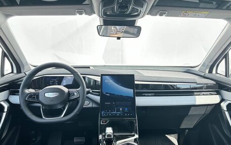 Geely Atlas, 2024 год, 4 017 190 рублей, 11 фотография