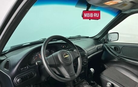 Chevrolet Niva I рестайлинг, 2015 год, 620 000 рублей, 8 фотография