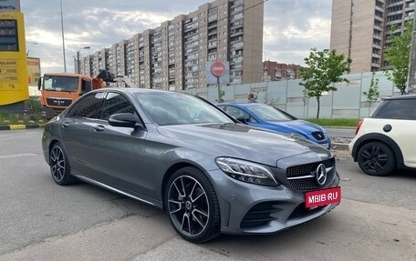 Mercedes-Benz C-Класс, 2018 год, 2 900 000 рублей, 1 фотография