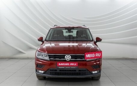 Volkswagen Tiguan II, 2020 год, 2 380 000 рублей, 3 фотография