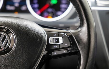 Volkswagen Tiguan II, 2020 год, 2 380 000 рублей, 31 фотография