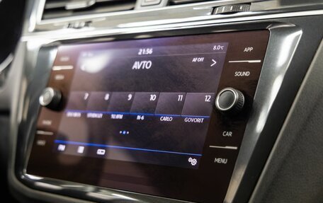 Volkswagen Tiguan II, 2020 год, 2 380 000 рублей, 34 фотография