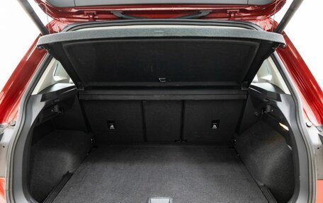 Volkswagen Tiguan II, 2020 год, 2 380 000 рублей, 39 фотография