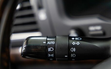 Toyota Land Cruiser 200, 2012 год, 3 798 000 рублей, 18 фотография