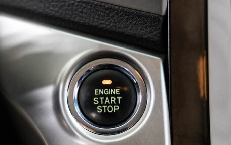 Toyota Land Cruiser 200, 2012 год, 3 798 000 рублей, 22 фотография