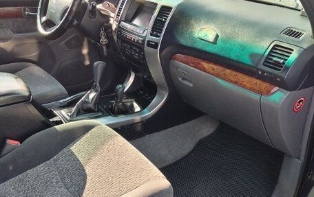 Toyota Land Cruiser Prado 120 рестайлинг, 2007 год, 1 900 000 рублей, 9 фотография