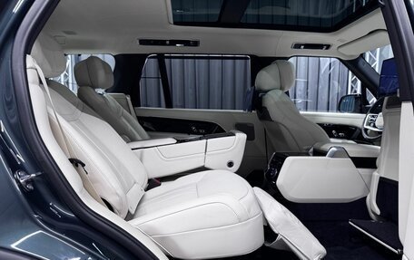 Land Rover Range Rover IV рестайлинг, 2025 год, 24 400 000 рублей, 36 фотография