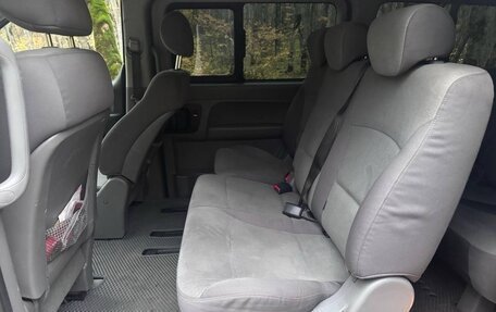 Hyundai H-1 II рестайлинг, 2011 год, 1 300 000 рублей, 5 фотография