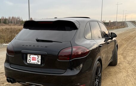 Porsche Cayenne III, 2011 год, 3 150 000 рублей, 10 фотография