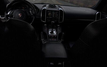 Porsche Cayenne III, 2011 год, 3 150 000 рублей, 14 фотография