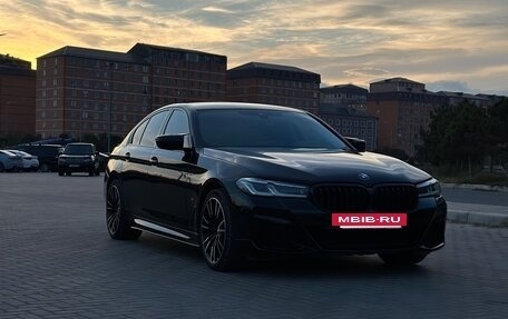 BMW 5 серия, 2021 год, 4 300 000 рублей, 3 фотография