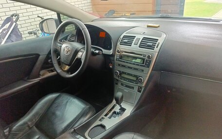 Toyota Avensis III рестайлинг, 2010 год, 850 000 рублей, 7 фотография