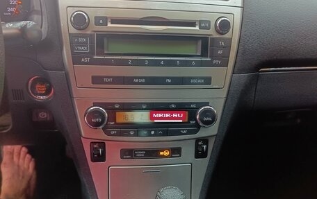 Toyota Avensis III рестайлинг, 2010 год, 850 000 рублей, 5 фотография