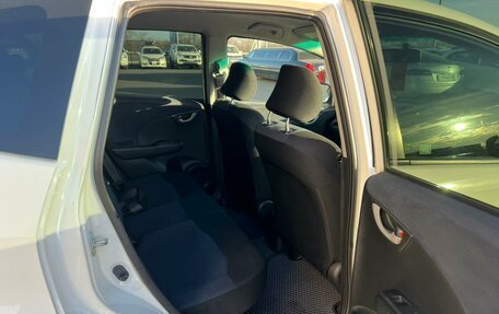 Honda Fit III, 2009 год, 500 000 рублей, 17 фотография