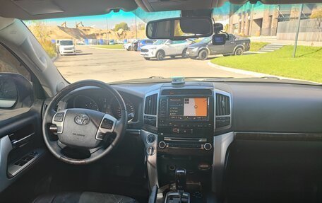 Toyota Land Cruiser 200, 2012 год, 4 400 000 рублей, 16 фотография