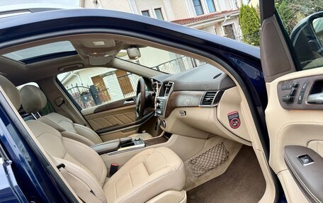 Mercedes-Benz GL-Класс, 2015 год, 3 870 000 рублей, 9 фотография