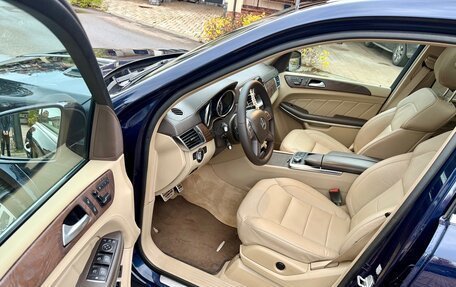 Mercedes-Benz GL-Класс, 2015 год, 3 870 000 рублей, 12 фотография