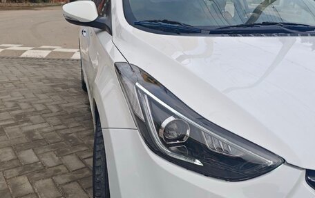 Hyundai Avante, 2011 год, 1 000 000 рублей, 3 фотография