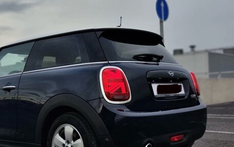 MINI Hatch, 2018 год, 1 825 000 рублей, 7 фотография