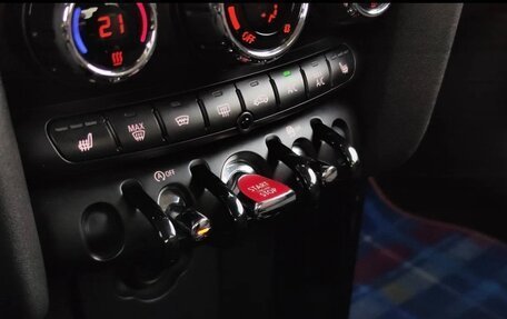 MINI Hatch, 2018 год, 1 825 000 рублей, 26 фотография