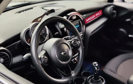 MINI Hatch, 2018 год, 1 825 000 рублей, 19 фотография