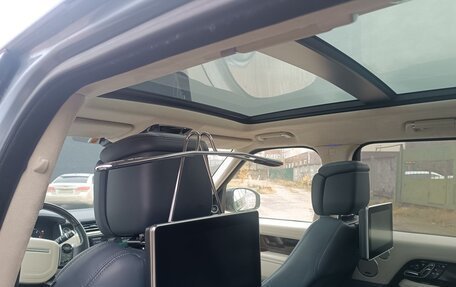 Land Rover Range Rover IV рестайлинг, 2019 год, 6 500 000 рублей, 14 фотография