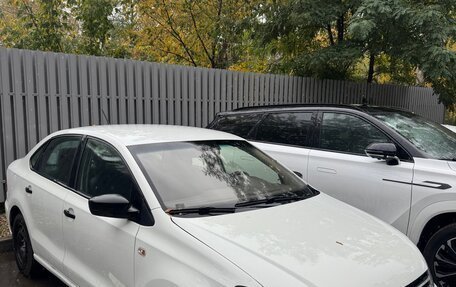 Volkswagen Polo VI (EU Market), 2016 год, 990 000 рублей, 2 фотография