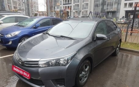 Toyota Corolla, 2013 год, 1 096 000 рублей, 3 фотография