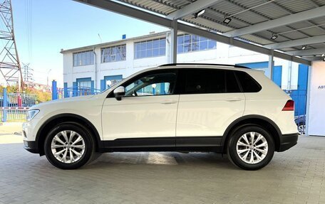 Volkswagen Tiguan II, 2018 год, 2 125 000 рублей, 2 фотография