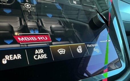 Volkswagen Tiguan II, 2018 год, 2 125 000 рублей, 16 фотография