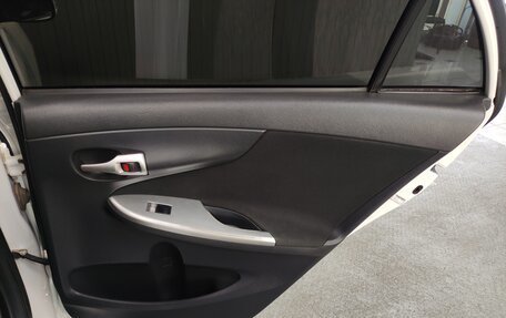 Toyota Corolla, 2011 год, 990 000 рублей, 18 фотография