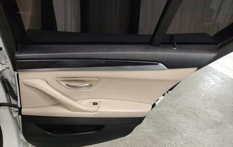 BMW 5 серия, 2012 год, 1 380 000 рублей, 18 фотография