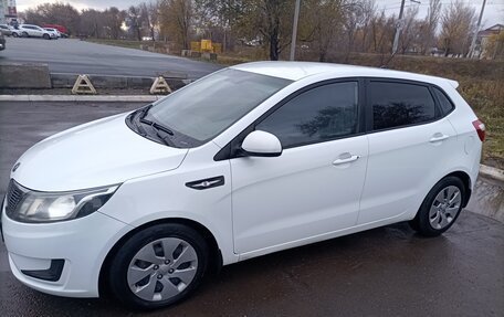 KIA Rio III рестайлинг, 2014 год, 800 000 рублей, 3 фотография