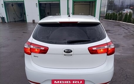 KIA Rio III рестайлинг, 2014 год, 800 000 рублей, 10 фотография