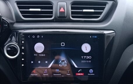 KIA Rio III рестайлинг, 2014 год, 800 000 рублей, 18 фотография