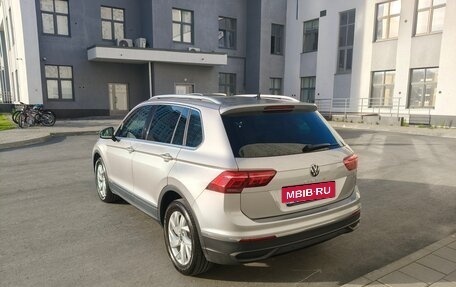 Volkswagen Tiguan II, 2021 год, 3 700 000 рублей, 5 фотография