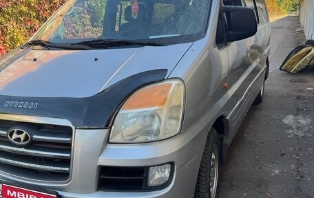 Hyundai Starex I рестайлинг, 2006 год, 420 000 рублей, 1 фотография