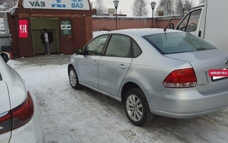 Volkswagen Polo VI (EU Market), 2013 год, 750 000 рублей, 3 фотография